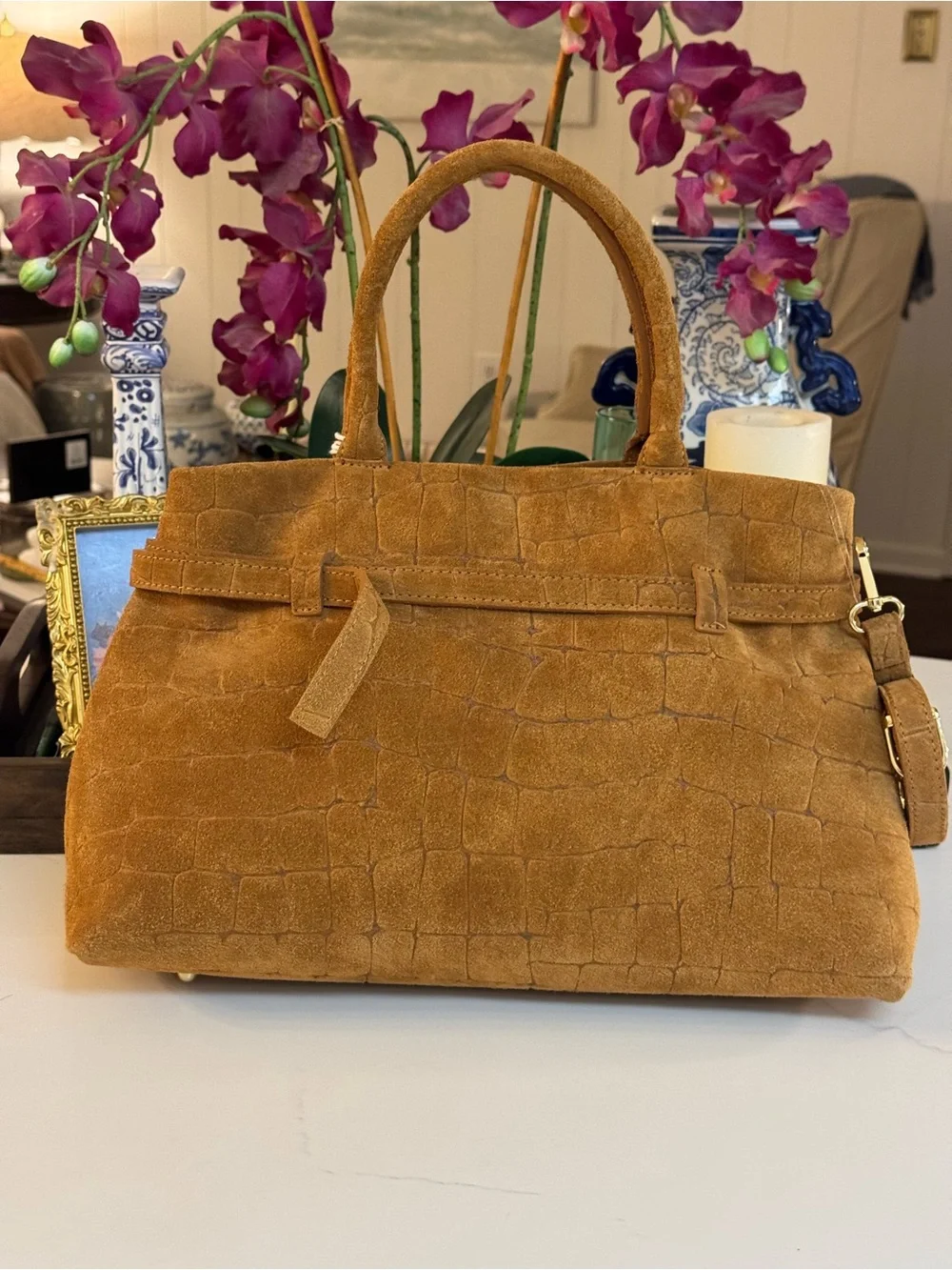 Viola Castellani beautiful camel
